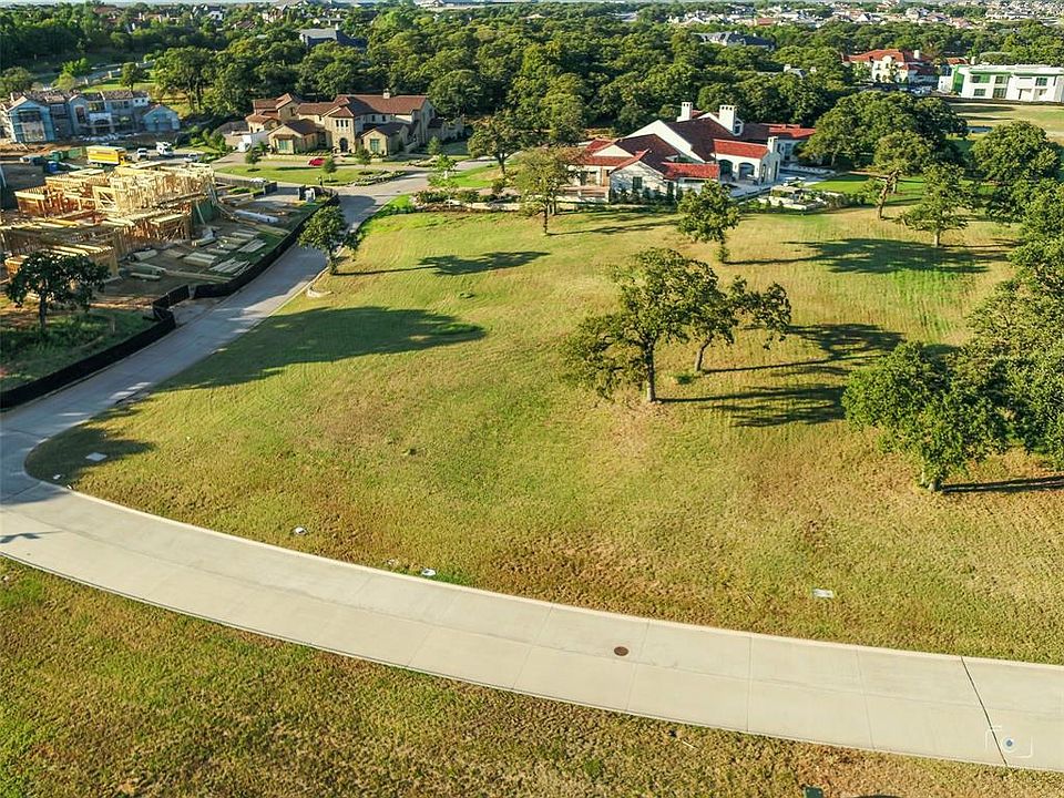 1st image of 1814 Quail Hollow Dr