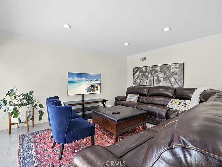 25235 Cinnamon Rd — Photo 20