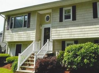 5 White Way, Nahant, MA 01908