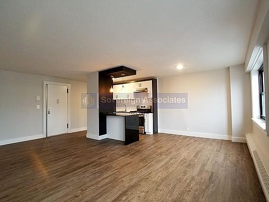 3rd image of 1365 Saint Nicholas Ave APT 31P