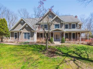 36 Old Green Rd, Sandy Hook, CT 06482