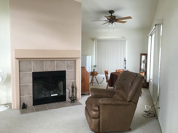 5th image of 1600 E Vista Way Space 99