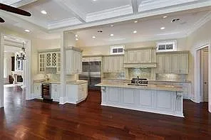 929 Tezcucco Ct — Photo 10