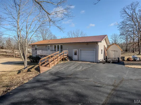 2893 State Road V, Linn Creek, MO 65052