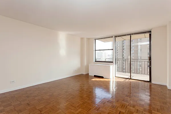 Rented by Mirador Real Estate | media 1