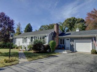 143 Middle Hwy, Barrington, RI 02806