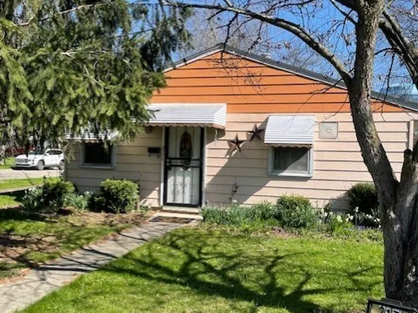 317 Bond St, Elyria, OH 44035