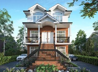 136 Freeborn St, Staten Island, NY 10306