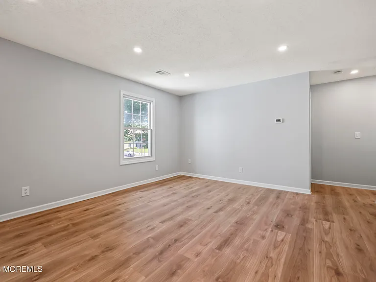 18-5 Augusta Ct #5 — Photo 9