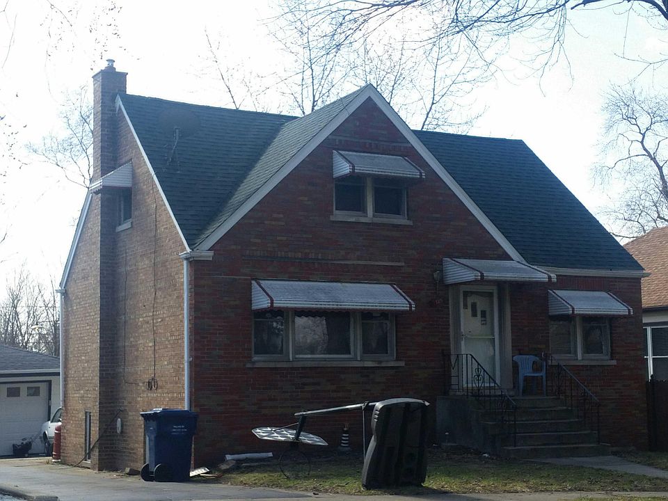 1st image of 2725 W 96th Pl