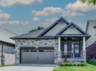 130 Snyder Ave N, Woolwich, ON N3B 0E1