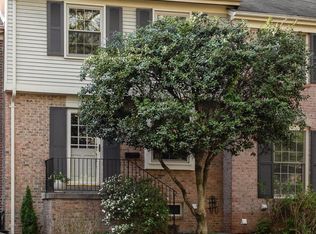 1544 Chatham Colony Ct, Reston, VA 20190