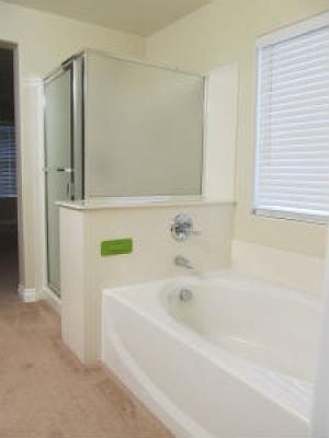 3rd image of 11585 Autunno St