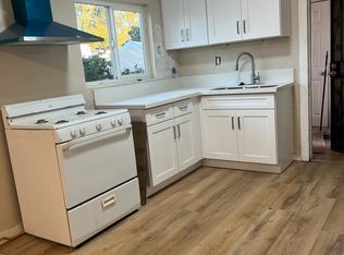 606 W 4th Ave, La Habra, CA 90631