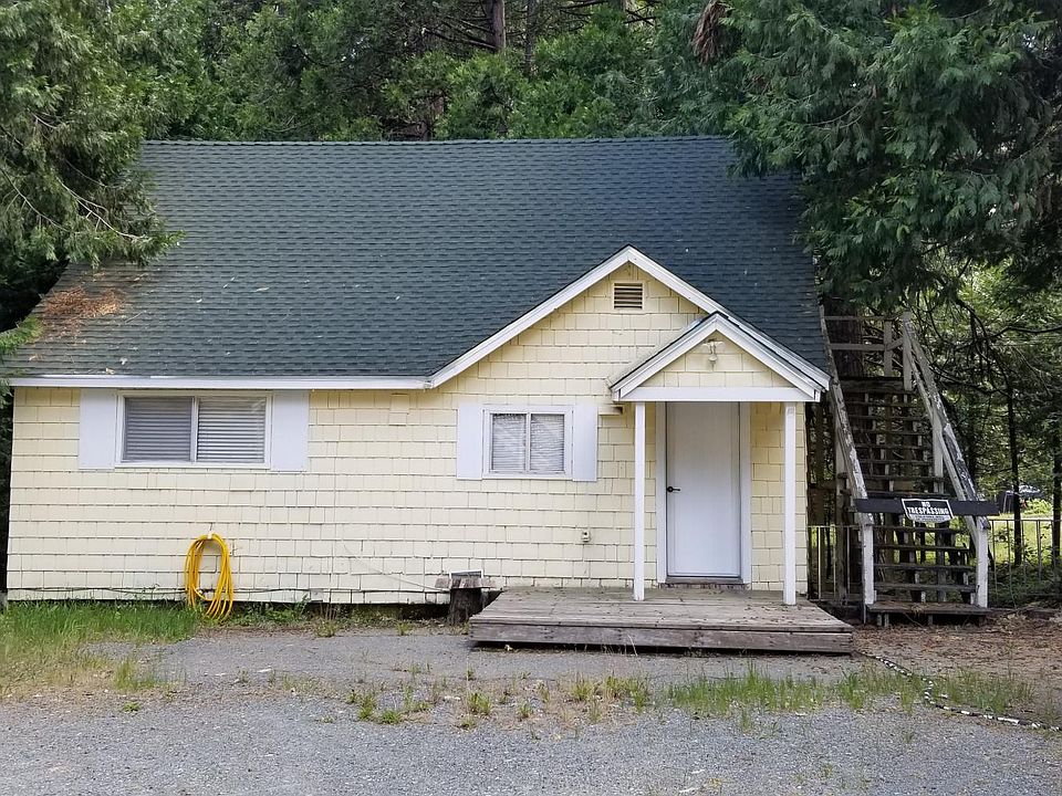 Front of cottage