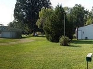 1907 McIntyre Rd, New Washington, IN 47162