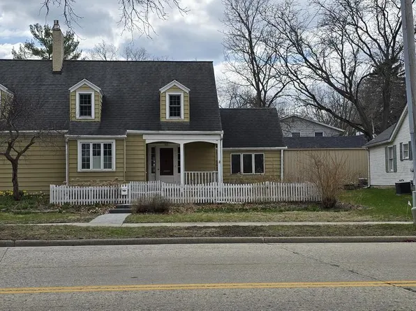 465 West Chestnut STREET, Burlington, WI 53105