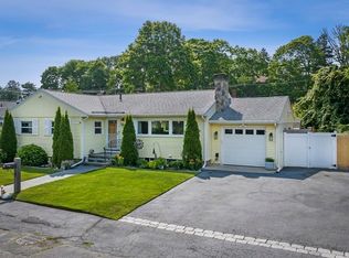 6 Ames Rd, Marblehead, MA 01945