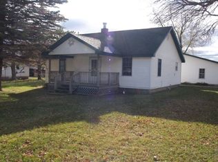 306 Glidden Rd, Beaverton, MI 48612