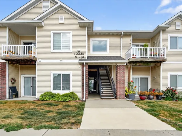 10335 Norfolk Dr Unit 16, Johnston, IA 50131