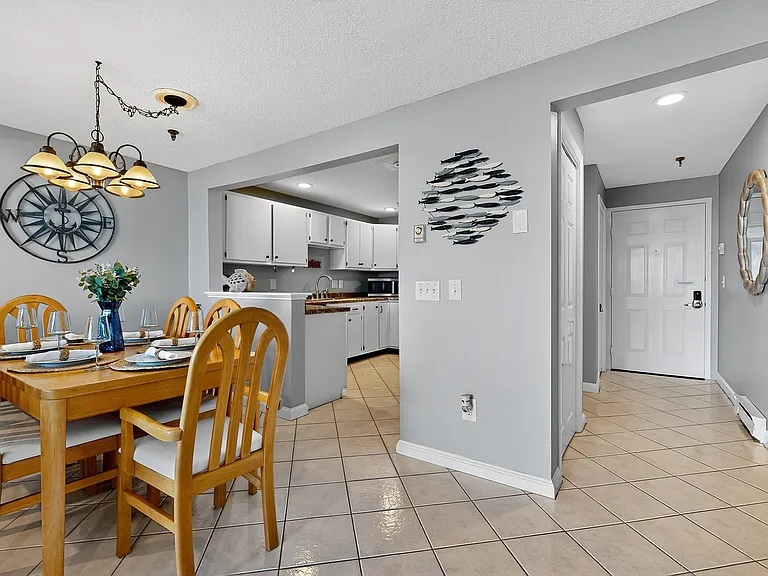 39 W Grand Ave #450 — Photo 22
