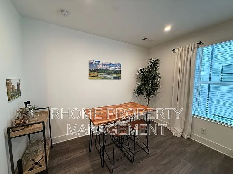 729 Eloise Way SE — Photo 9