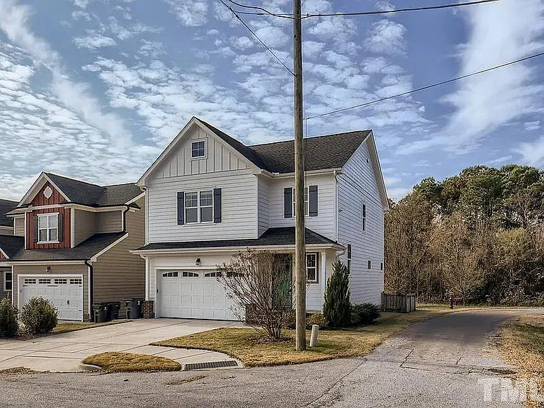 501 Germaine St — Photo 2