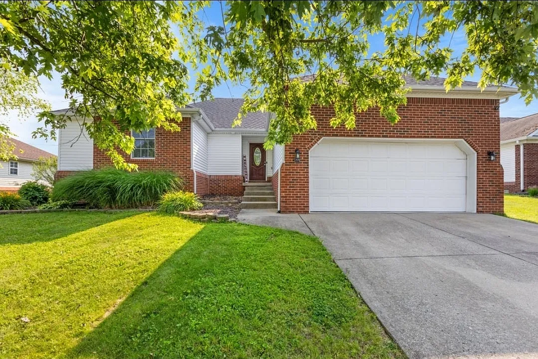 3 bed, 1595 sqft, $2,295 — Photo 1