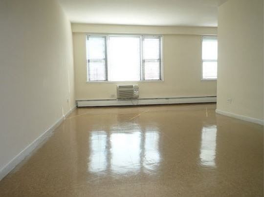 5th image of 9610 57th Ave #Brs04a