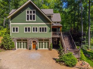 6736 Wayah Rd, Franklin, NC 28734