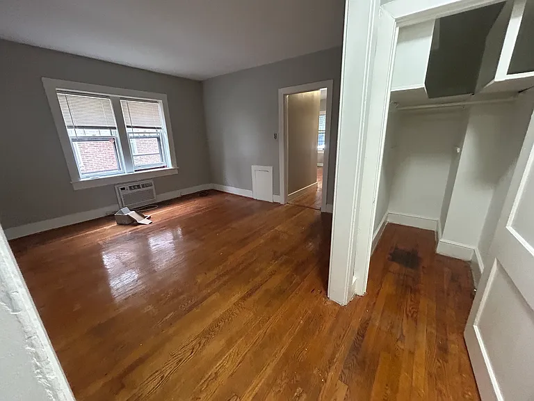 2254 Bryn Mawr Ave #3 — Photo 29