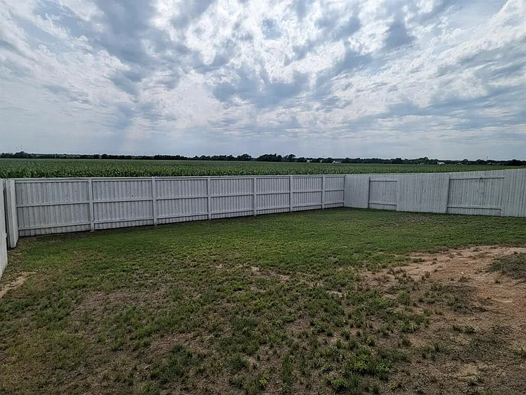 2751 Winding Creek Rd — Photo 12