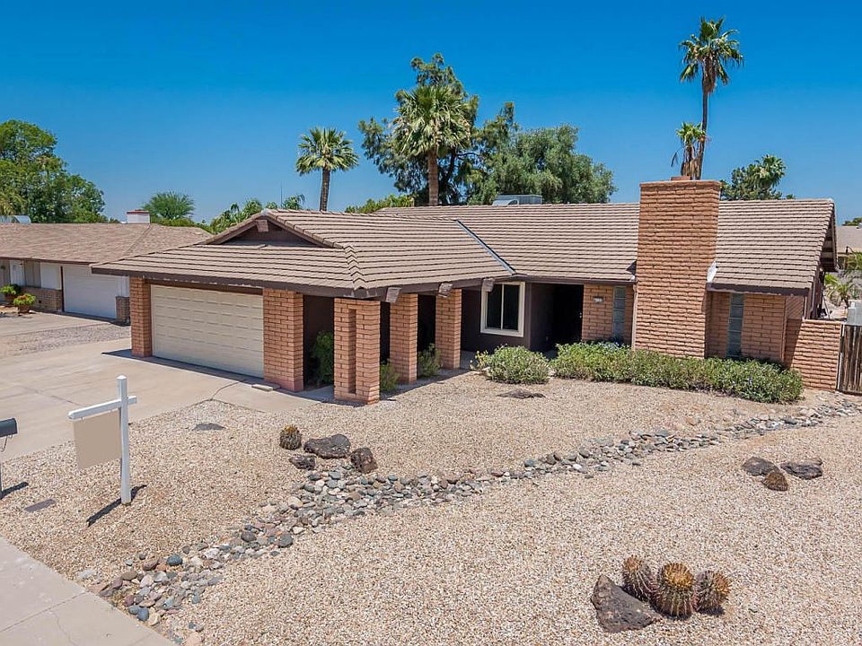 4722 W Hatcher Rd - MLS-3