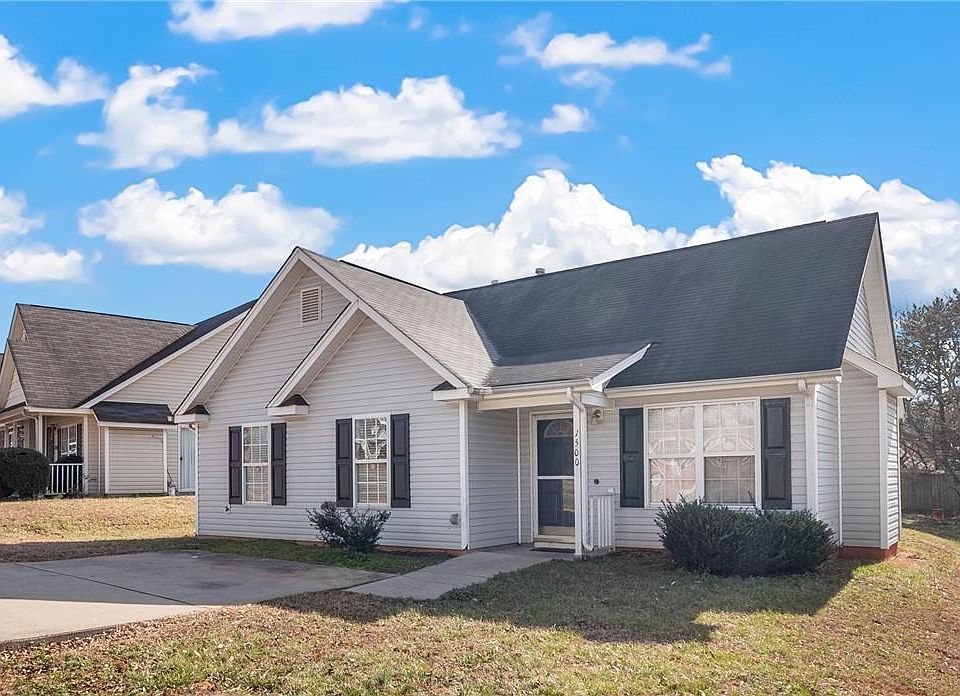 1500 Capps Hill Mine Rd, Charlotte, NC 28216 Zillow