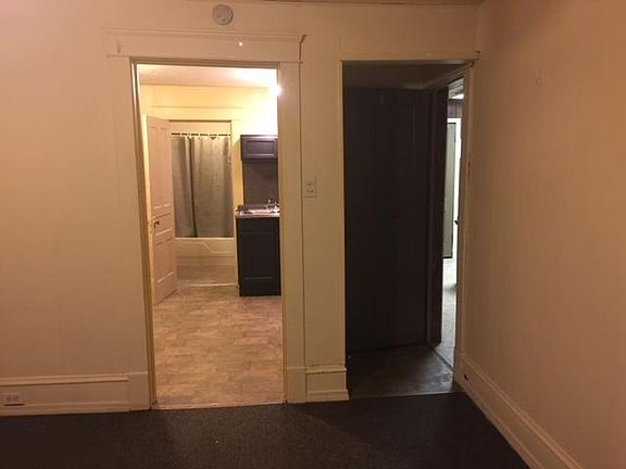 4th image of 941 Market St APT 5