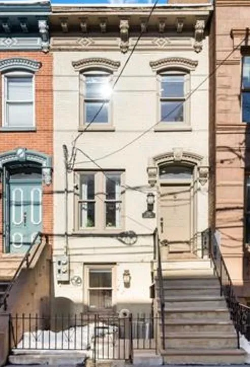 Building Photo - 288 9th St