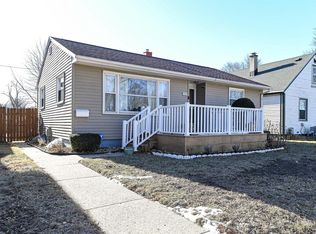 3227 W Manitoba St, Milwaukee, WI 53215