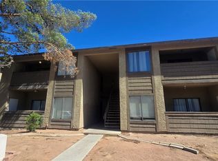 4570 Carriage Park Dr #B, Las Vegas, NV 89121