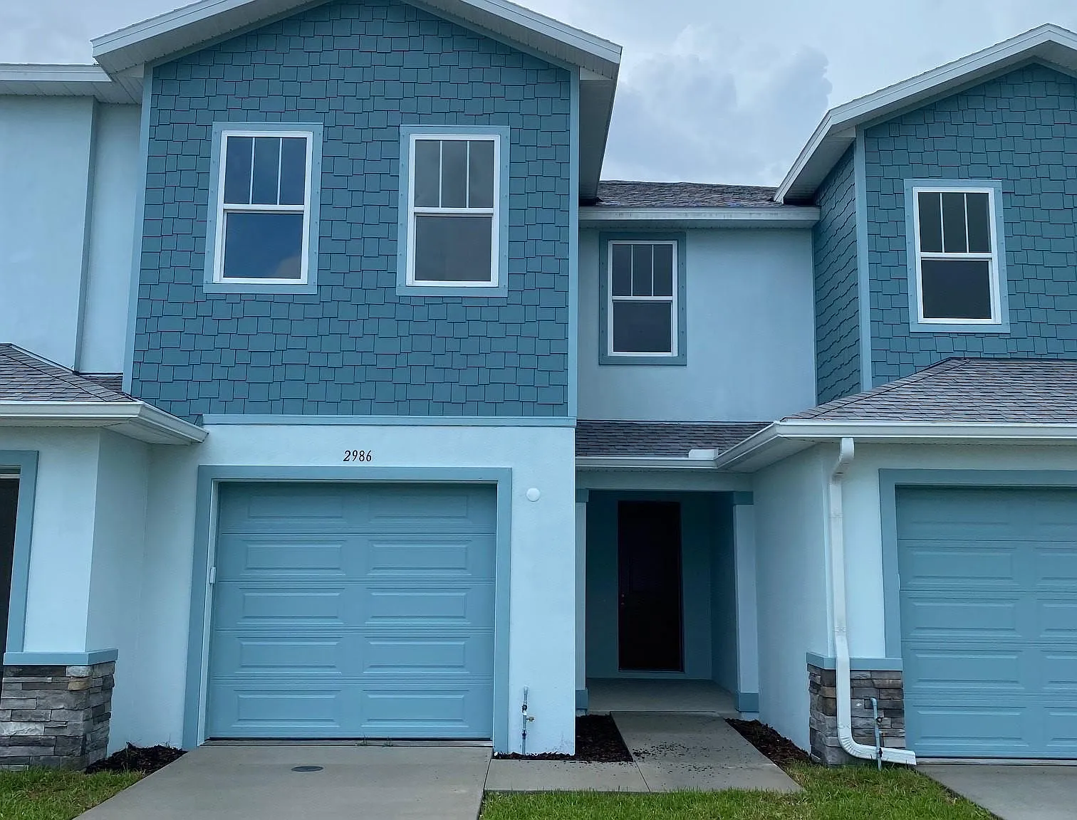 2986 Mearshire Dr — Photo 1