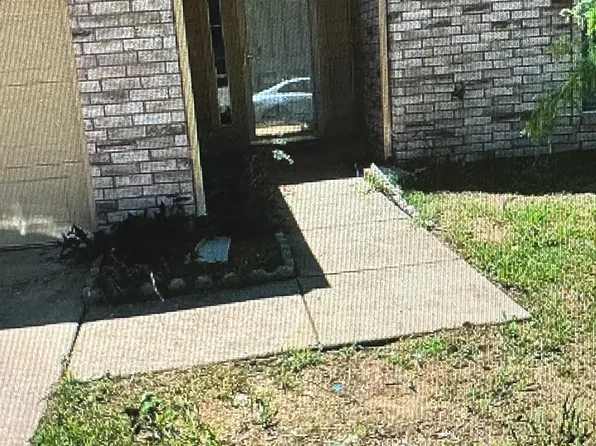 2066 Wild Creek Ct, Dallas, TX 75253