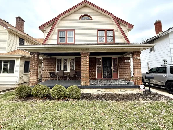 322 Willowwood Dr, Dayton, OH 45405
