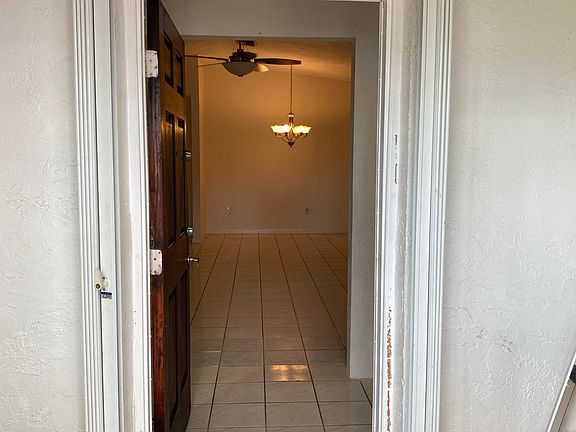 3rd image of 20908 Sailfish Ln