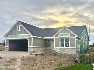 4334 Post Office Cir, Maumee, OH 43537