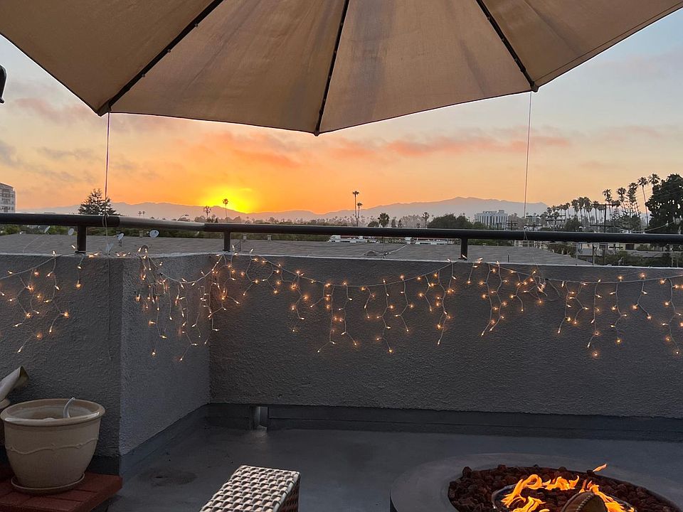 Roofdeck at sunset