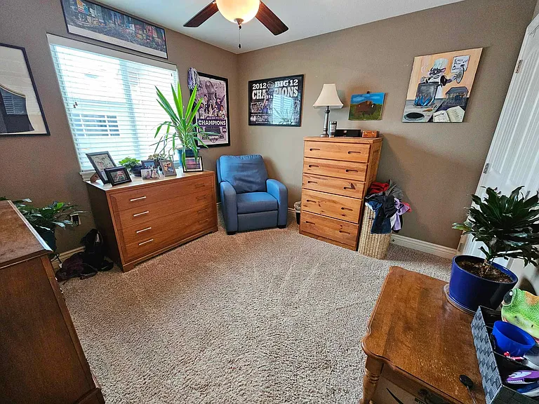 4712 Plumthicket Dr — Photo 10