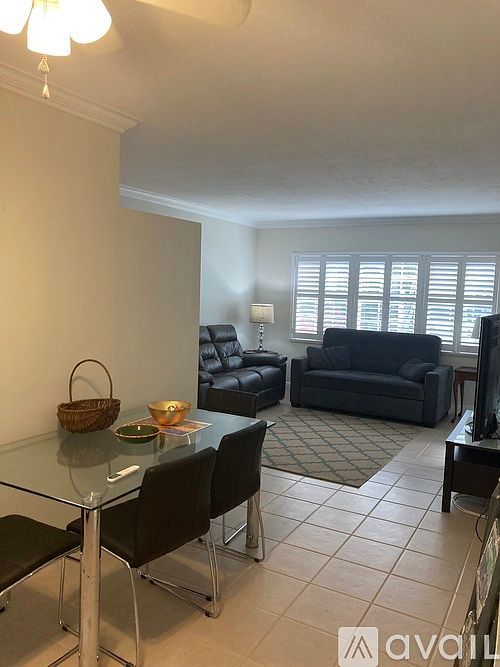 2nd image of 134 Gleason St APT 2