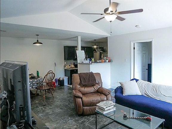 3rd image of 12301 Alderbrook Dr #A