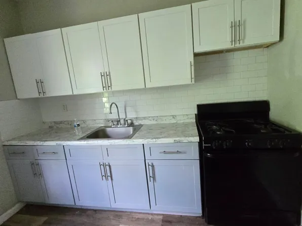 76 Eaton Pl, East Orange, NJ