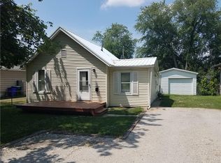 1520 W Cushing St, Decatur, IL 62526