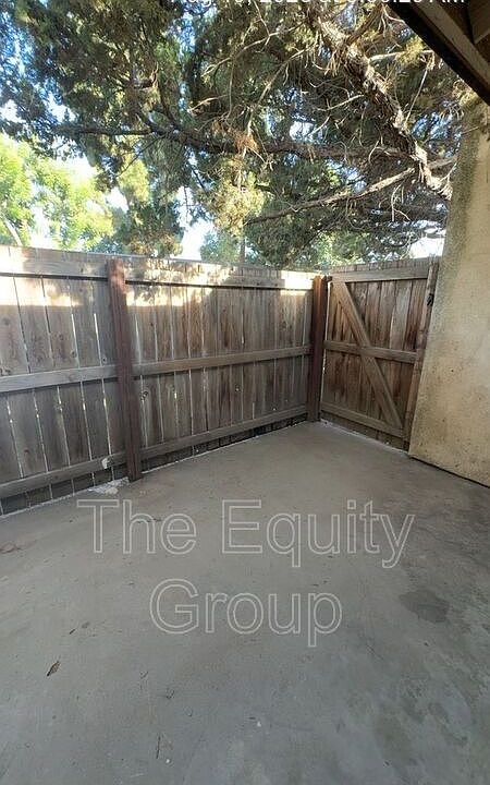 1st image of 1322 W Elowin Ave